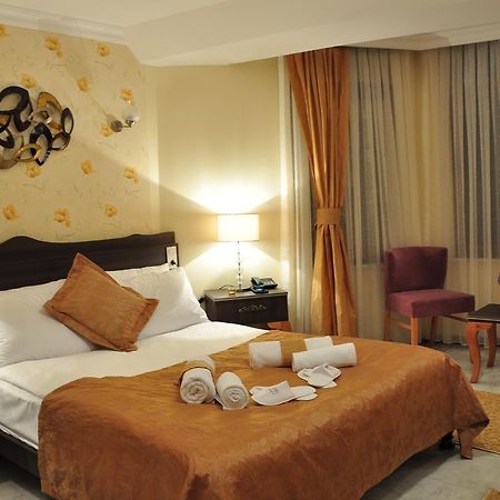 Guest House Harbiye อิสตันบูล ภายนอก รูปภาพ