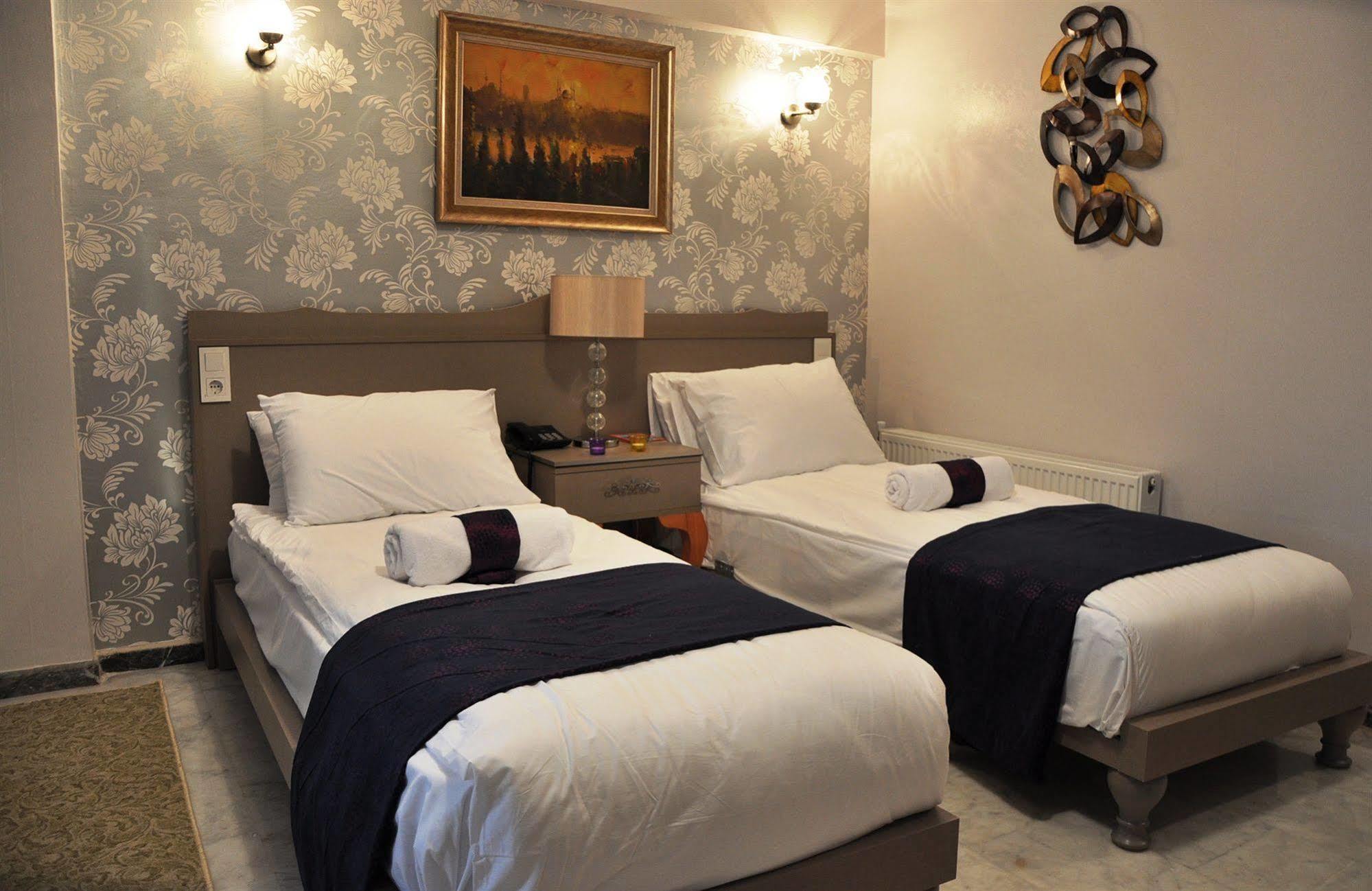 Guest House Harbiye อิสตันบูล ภายนอก รูปภาพ