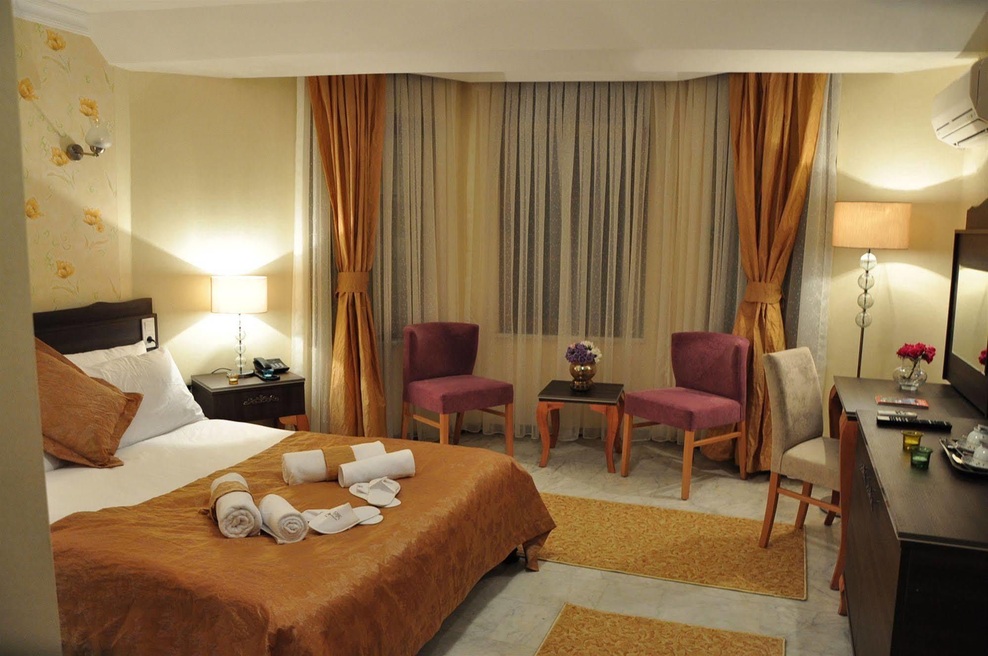 Guest House Harbiye อิสตันบูล ภายนอก รูปภาพ